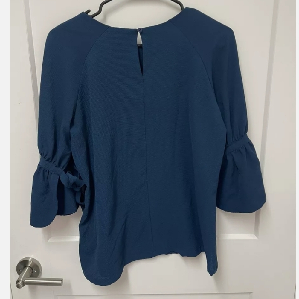 Counterparts Blouse Navy Blue 3/4 bell sleeves w/tie bow Pullover - Picture 3 of 8